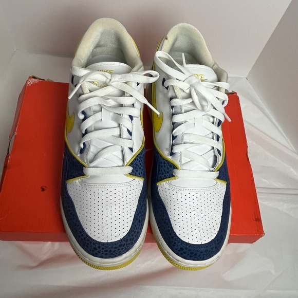 Nike Air Assault Men’s 11.5 White Zest Academy Blue 316421-171 w/ Original Box - Picture 4 of 9